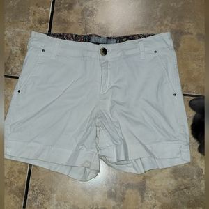 Woman's one 5 one white shorts size 4